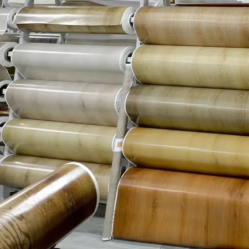 WPC Zeminlerde Laminasyon için PVC Renkli Dekor Filmleri: Neden Zeminlerinizde Oyunun Kurallarını Değiştiriyor?